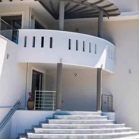 Gazde/Camere de închiriat Aurelia *